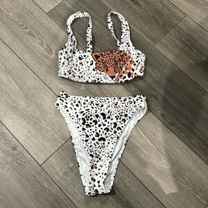 NWOT!‎ Victoria Secret Animal Print Bikini Set